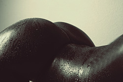 sheroedwards:  wwwbeautifullensecom:  jaiking:  thecompatibles:  Chocolate mound. - The Compatibles  Follow me at http://jaiking.tumblr.com/ You’ll be glad you did.  chocolate addiction   Black is Beautiful!!!  Mmmm sweet sweaty black ass&hellip;