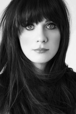 black-white-and-bold:  Zoey Deschanel 