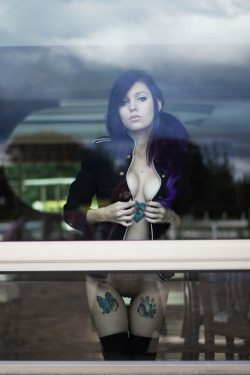 ohmygodbeautifulbitches:  Coralinne suicide Submitted by mowlan