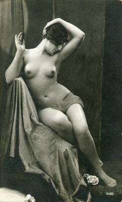 Sex erotica-of-the-vintage:  Unknown  pictures