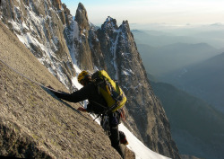 bigwesternsky:  Aiguille Verte summit, Mont