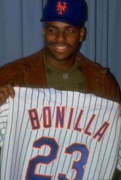 BACK IN THE DAY |12/2/91| The New York Mets sign Bobby Bonilla to a record อ million-5 year pact.