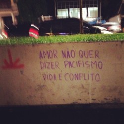 Boa noite 😉😴👭 (at Avenida Paulista)