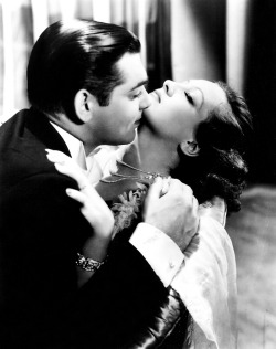  Clark Gable and Joan Crawford photographed by George Hurrell  